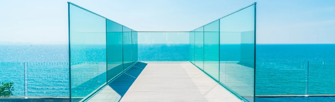 Customized Glass Pool Fence Repair Services in Iona, FL